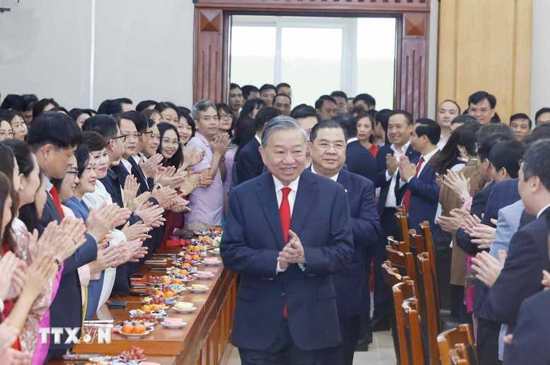 Tổng Bí thư Tô Lâm: Bắt tay ngay vào công việc, bảo đảm sự liên tục, thông suốt